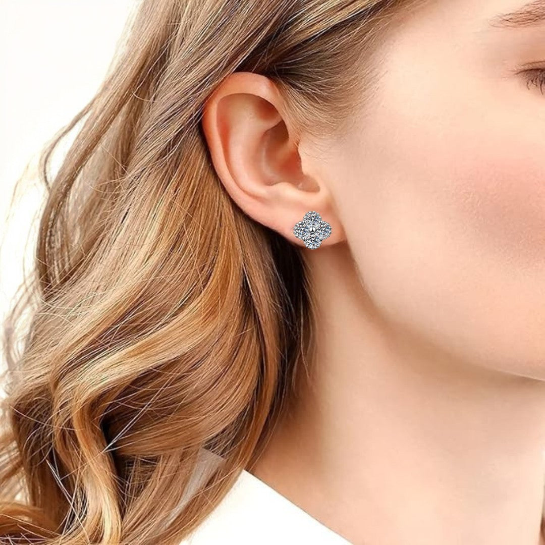 ANNA MOISSANITE STUD EARRINGS