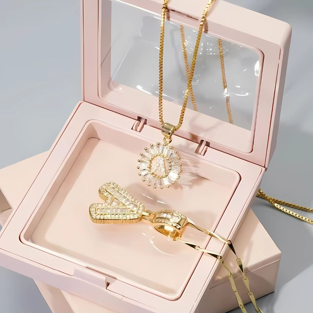 LUNAH A–Z INITIAL NECKLACE SET