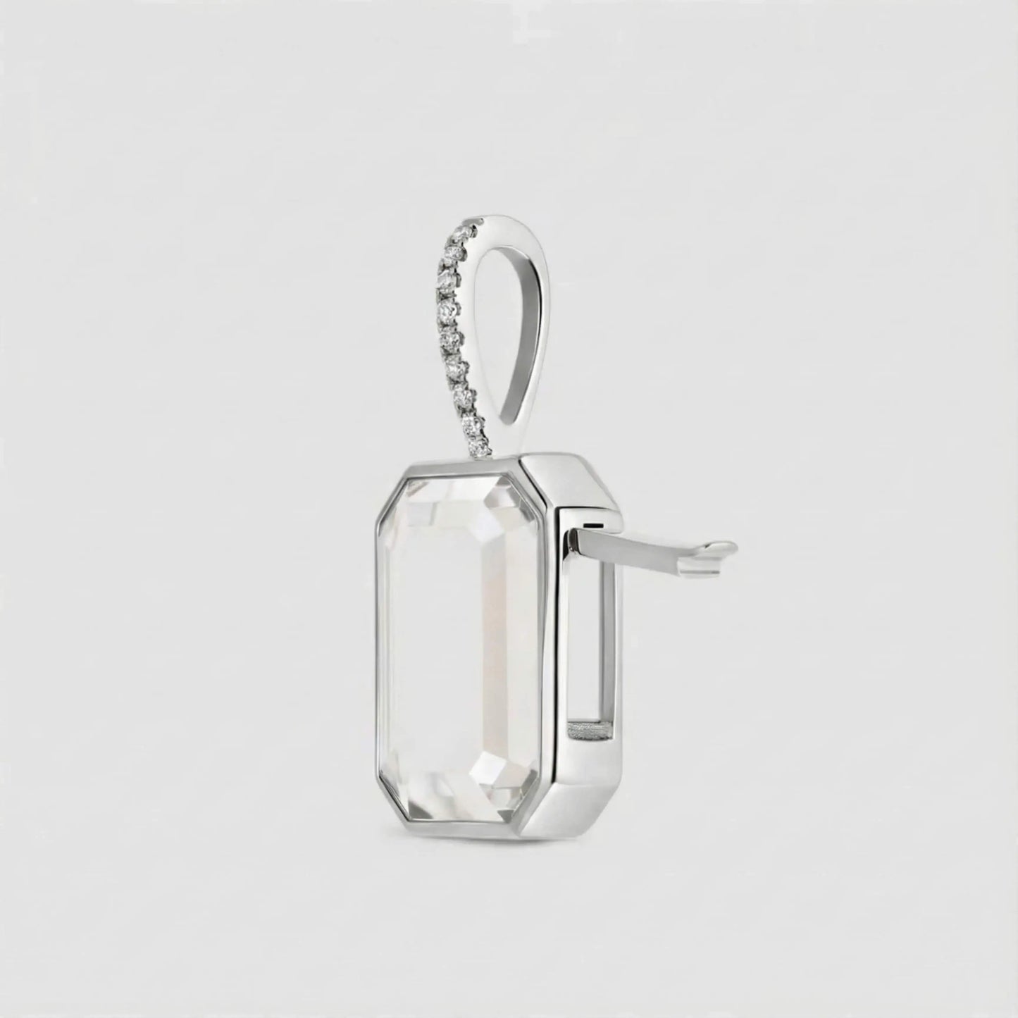 SILVER OCTA CRYSTAL LOCKET NECKLACE
