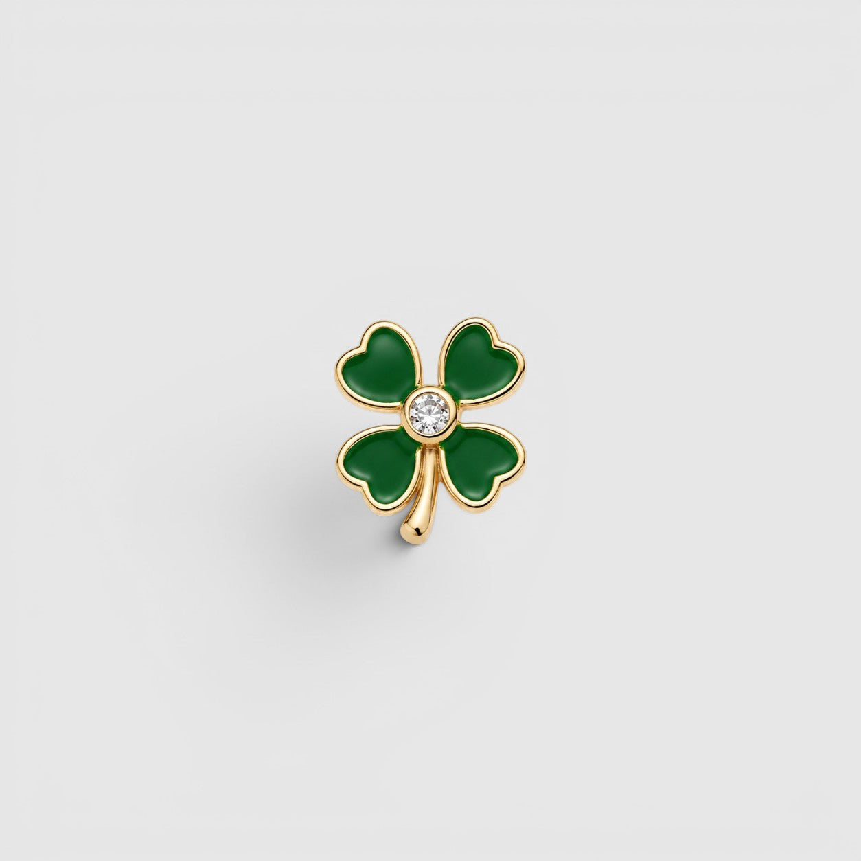 Fortune Clover Charm – ALV Luxe Vault Jewelry
