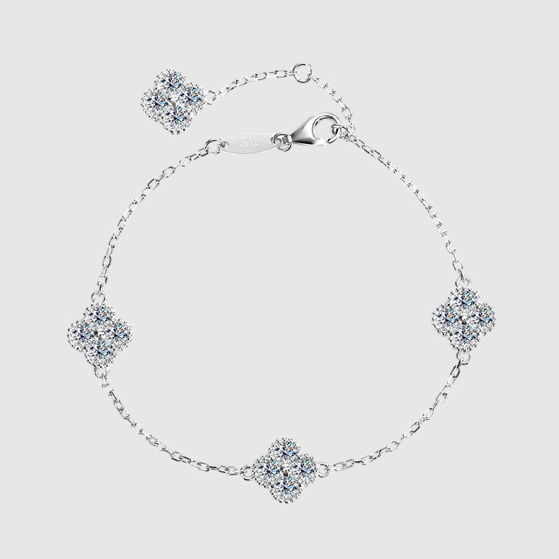 MIA MOISSANITE CLOVER BRACELET
