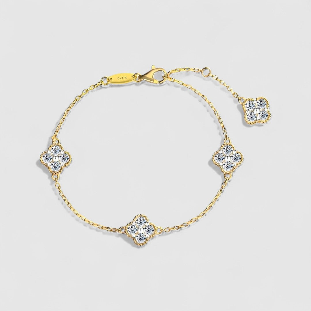 MIA MOISSANITE CLOVER BRACELET